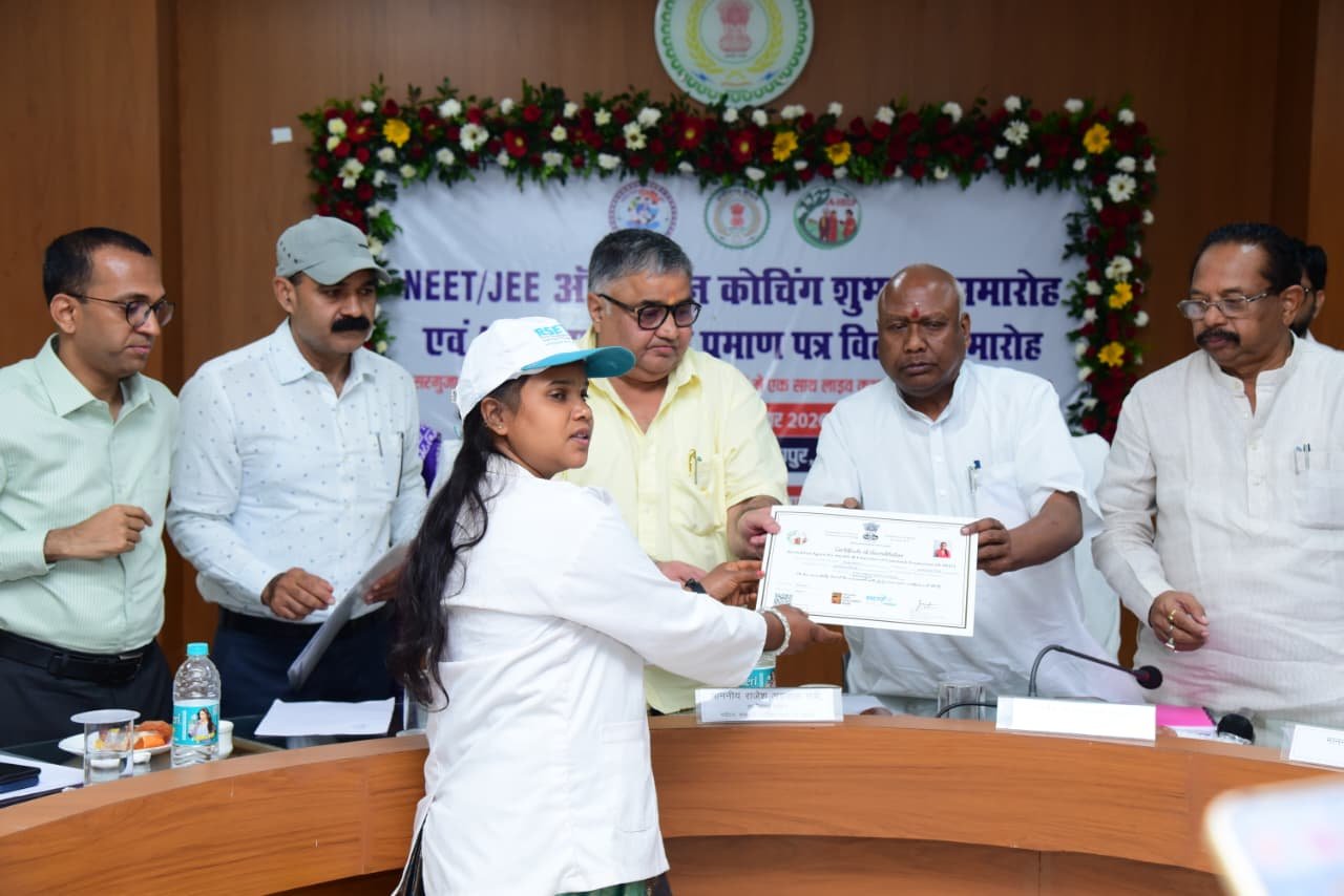 Talent is not confined to big cities; with the right opportunities and guidance, even a child from Surguja can carve out a distinct identity on the national stage: Minister Shri Rajesh Agrawal