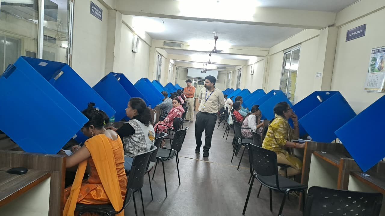 83.25% Candidate Turnout on Day 1 of Teacher Recruitment Exam; Admit Cards Issued to 34,514 Applicants